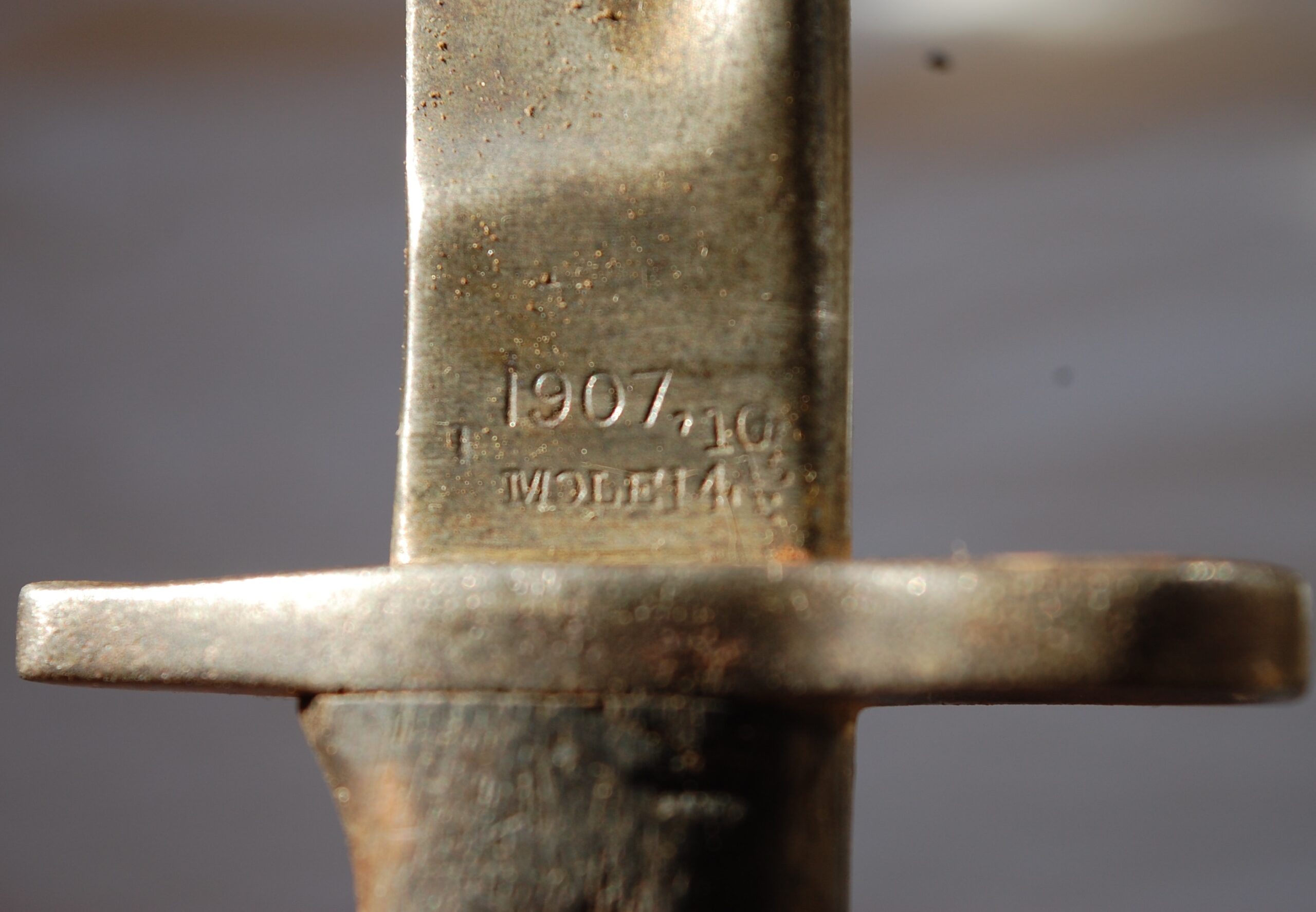 British WW1 1907 Pattern Bayonet With 1914 Frog (RARE Maker - MOLE) - Image 3