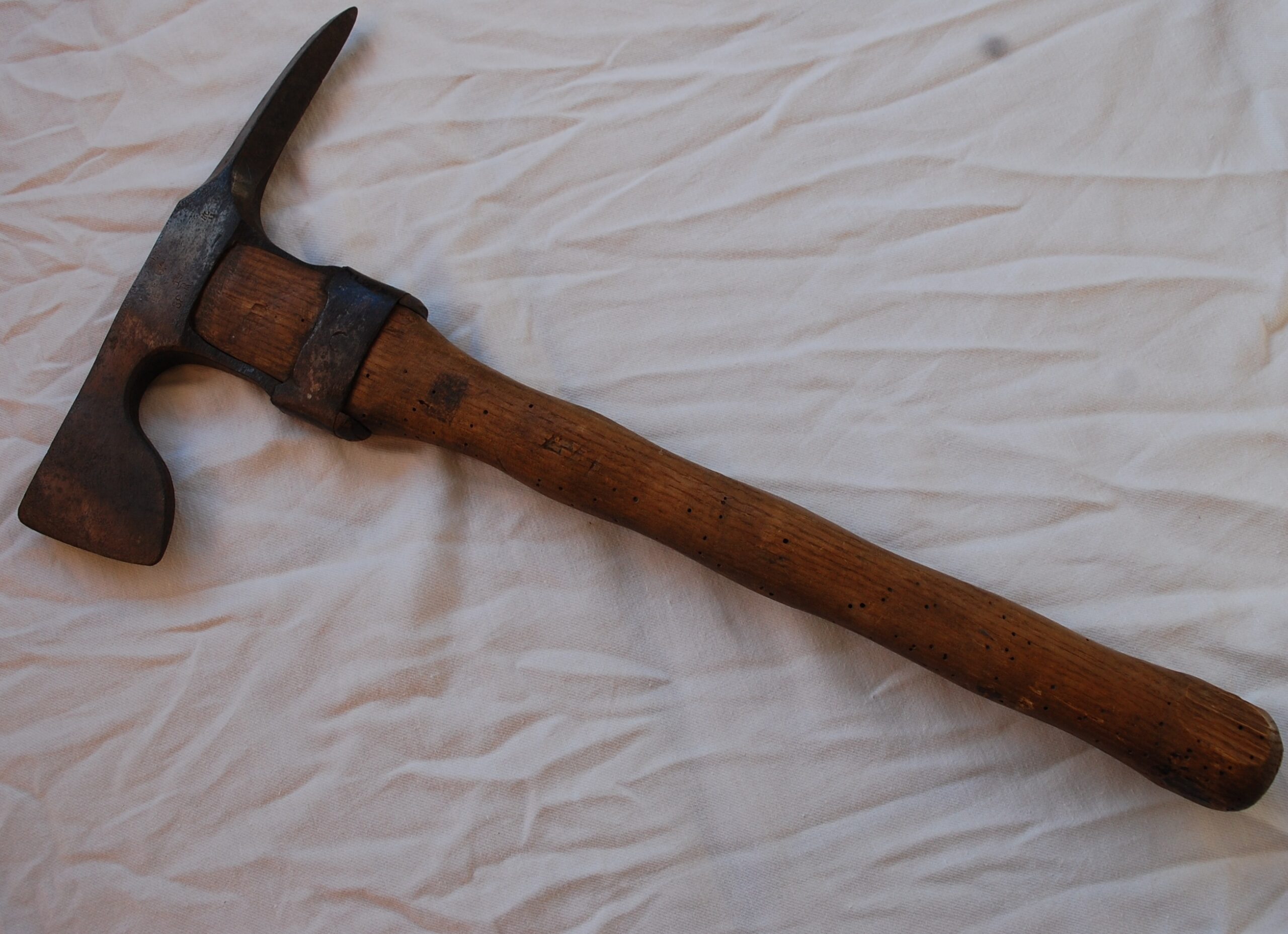 WW1 German Pioneers Axe (1912 Dated)